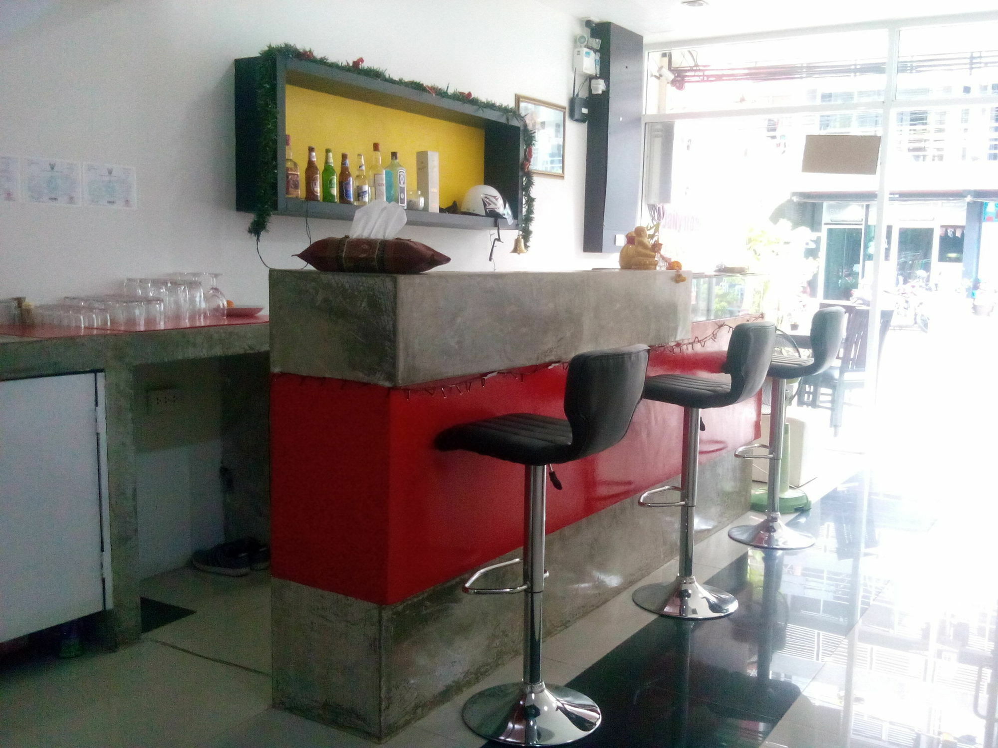 Sunshine Guesthouse Patong Exterior photo